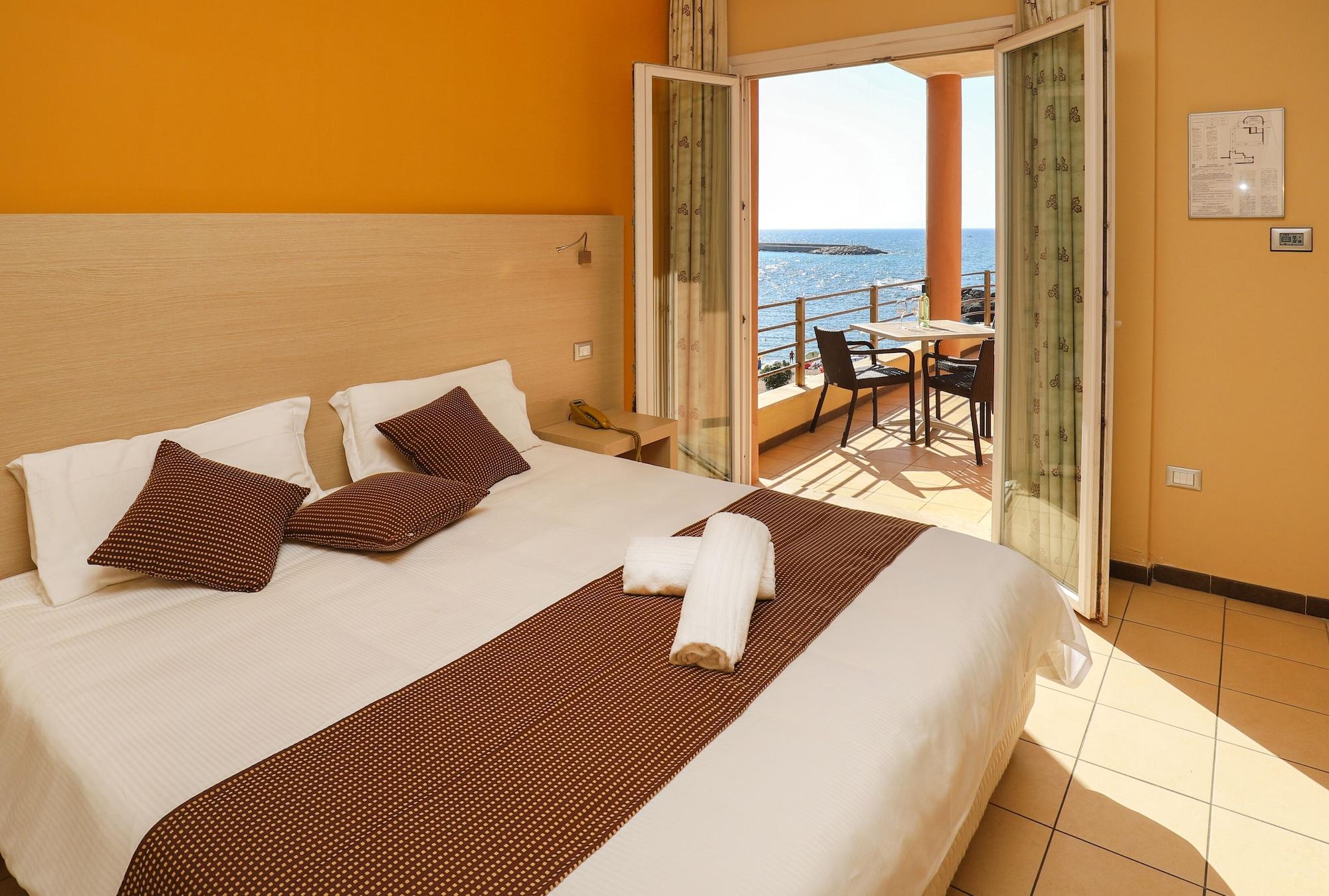 Janus Hotel Castelsardo Exterior foto