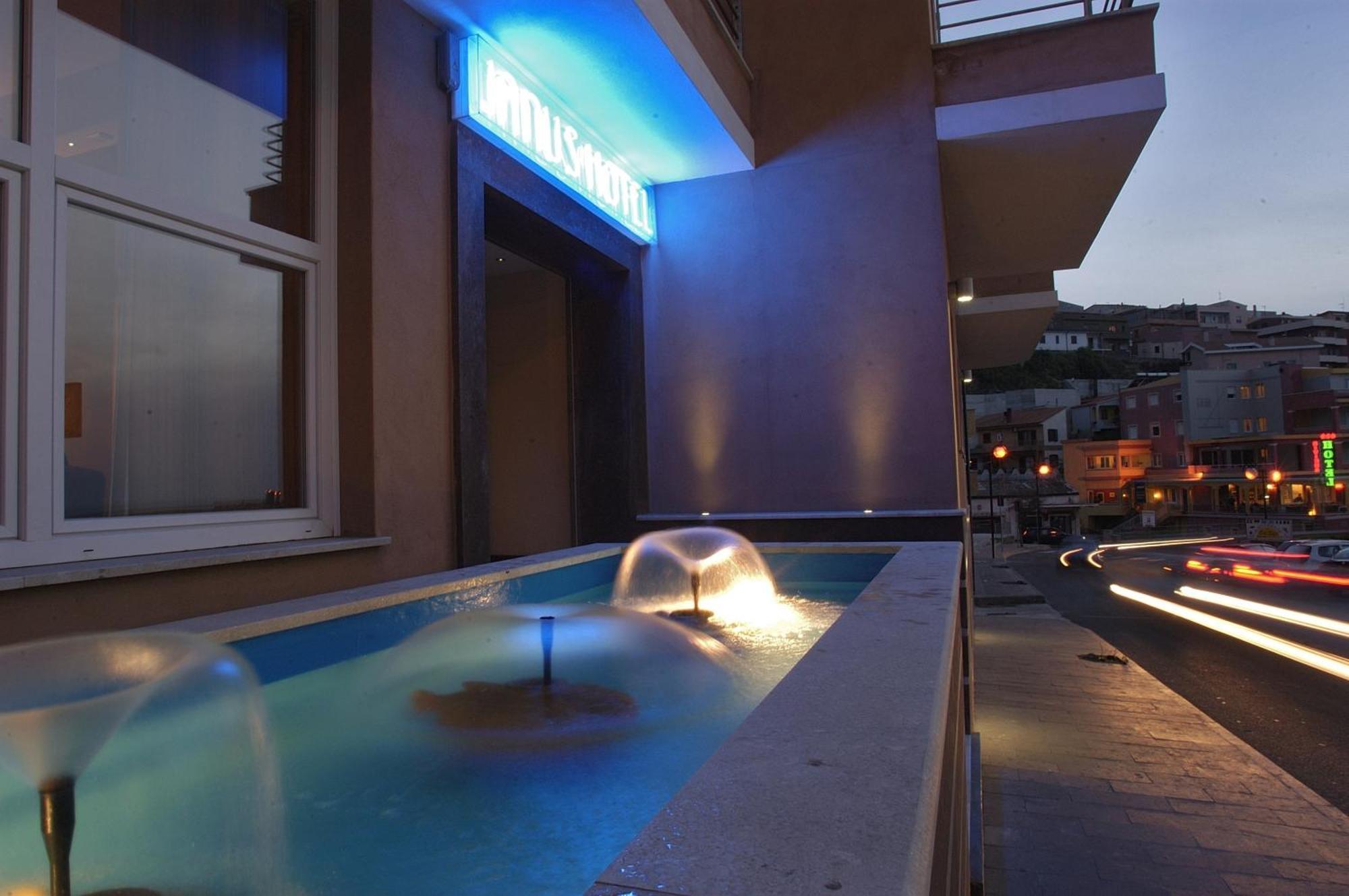 Janus Hotel Castelsardo Exterior foto